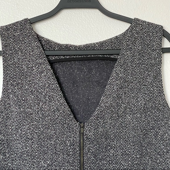 Banana Republic Sequin Herringbone Dark Gray Low Back Zipper Tank Size 12 - Picture 8 of 12